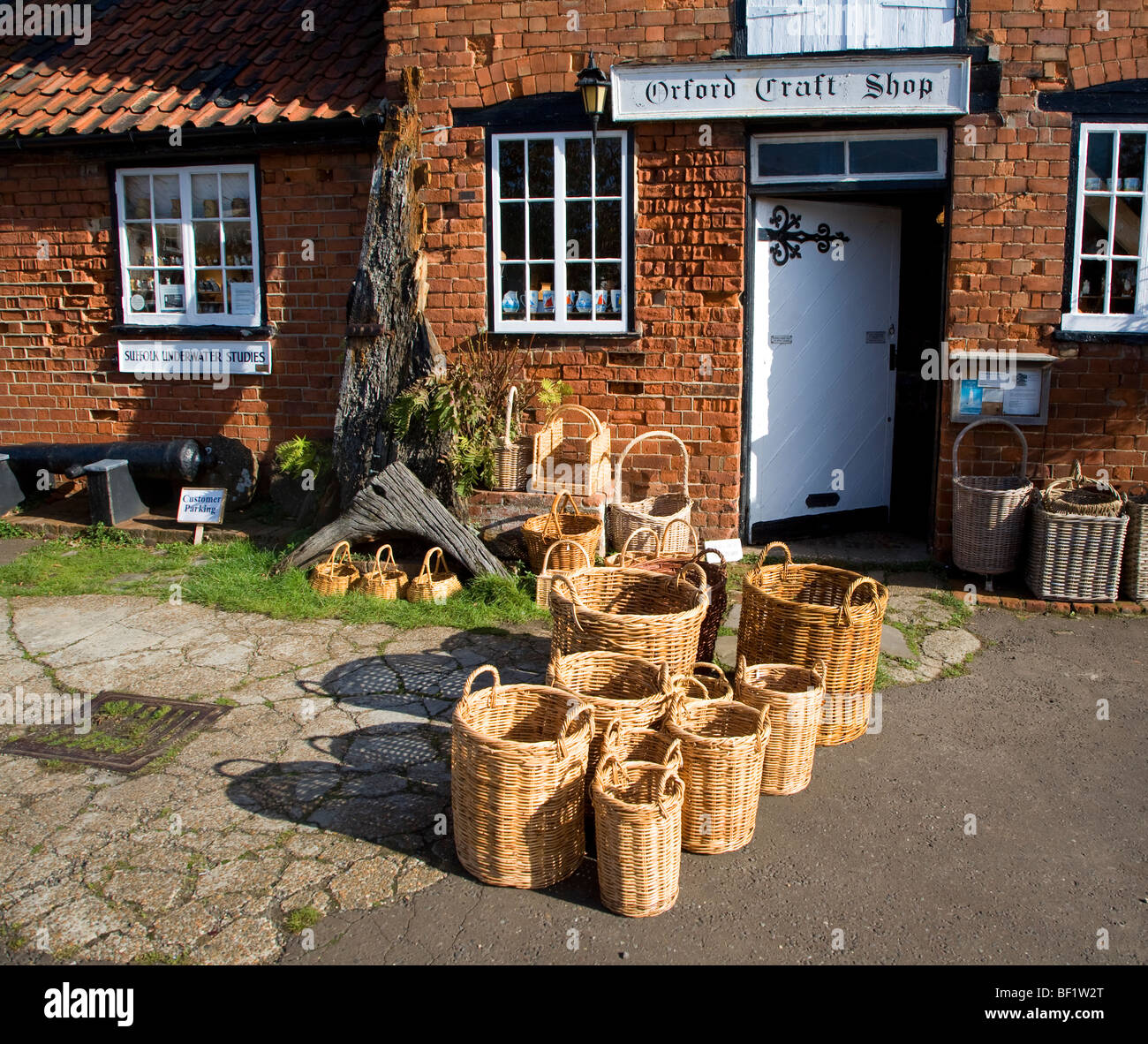 Wicker baskets outside craft shop hires stock photography and images