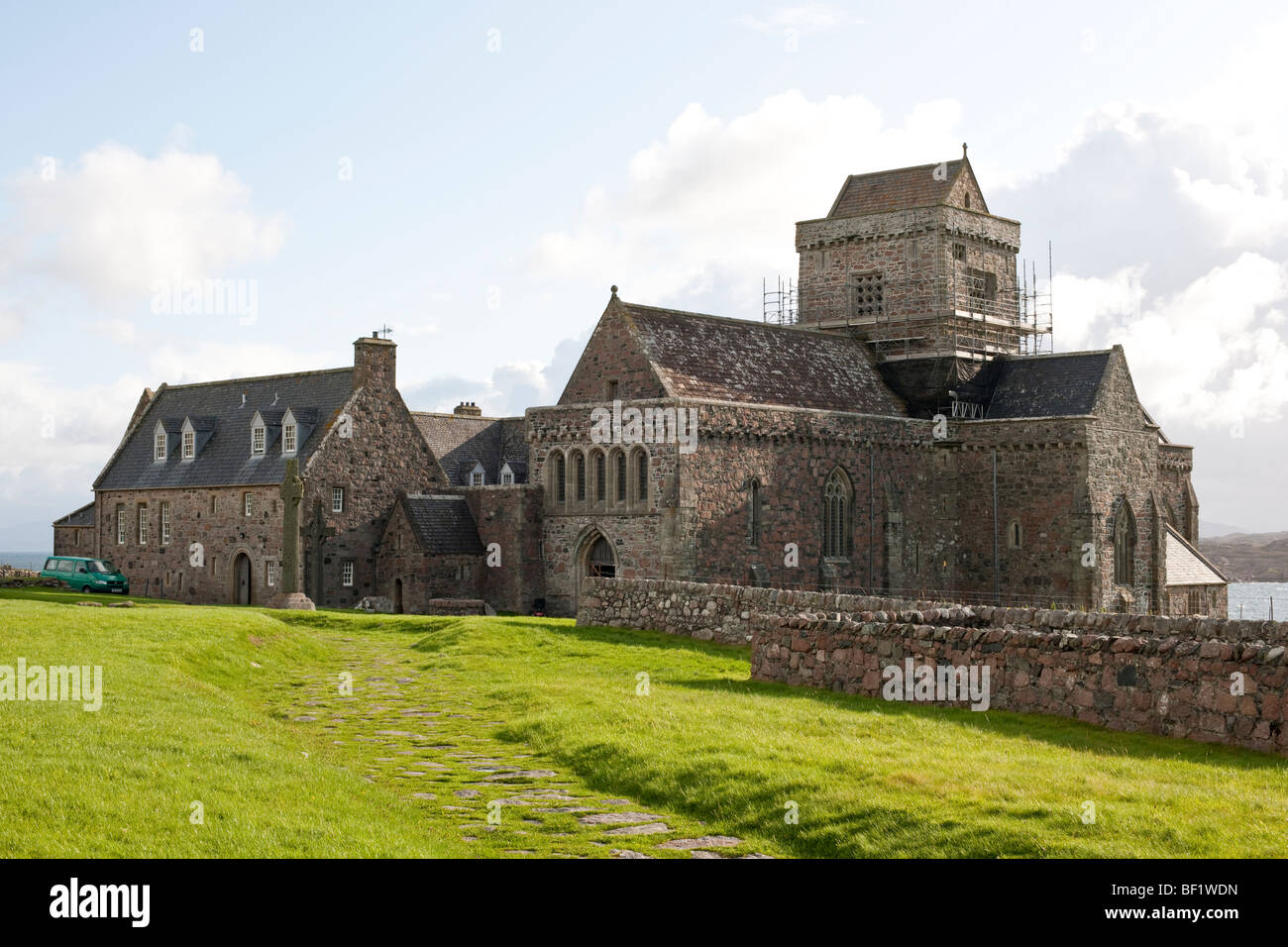 Exterior view of Iona Abbey on the Isle of Iona, Scotland Stock Photo