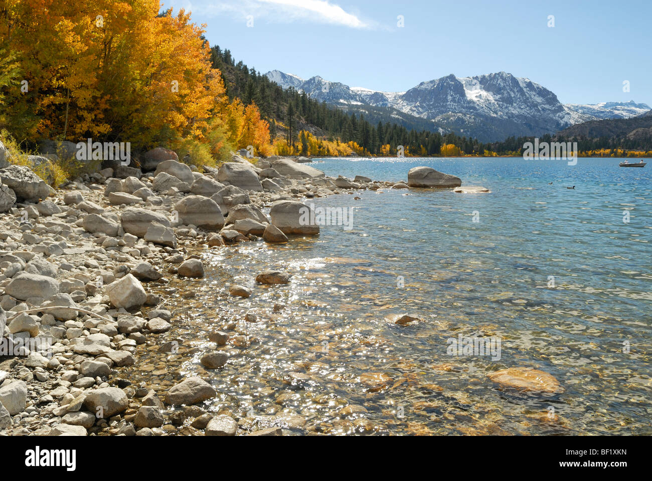June lake sierra nevada mountains hi-res stock photography and images ...