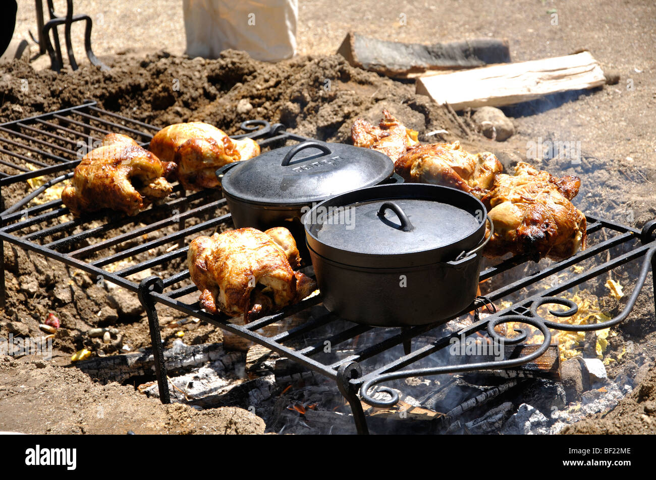 Open Fire Cooking High Resolution Stock Photography and Images Alamy