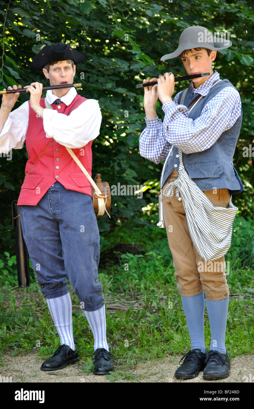 Young musicians - costumed American Revolutionary War (1770's) era re-enactment Stock Photo