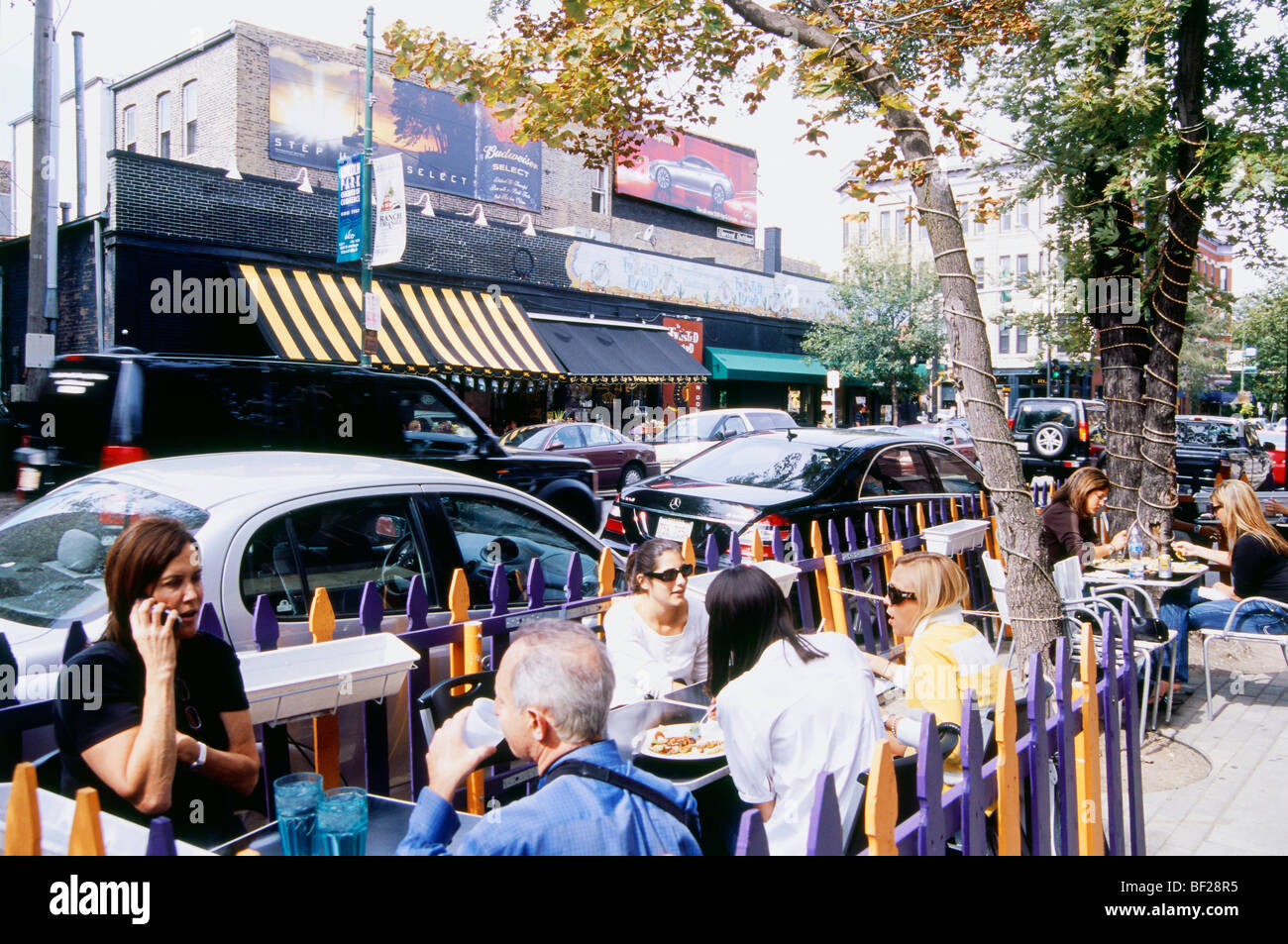 Sidewalk cafe at Lincoln Park, Chicago, Illinois, USA Stock Photo Alamy