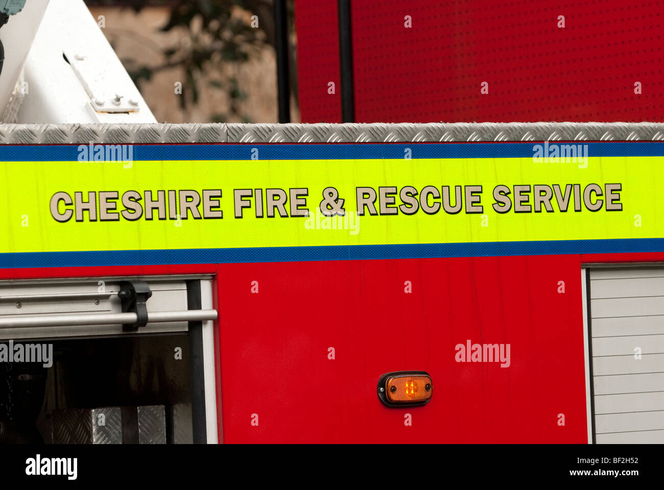 Cheshire Fire & Rescue Service hydraulic platform fir eengine / appliance Stock Photo