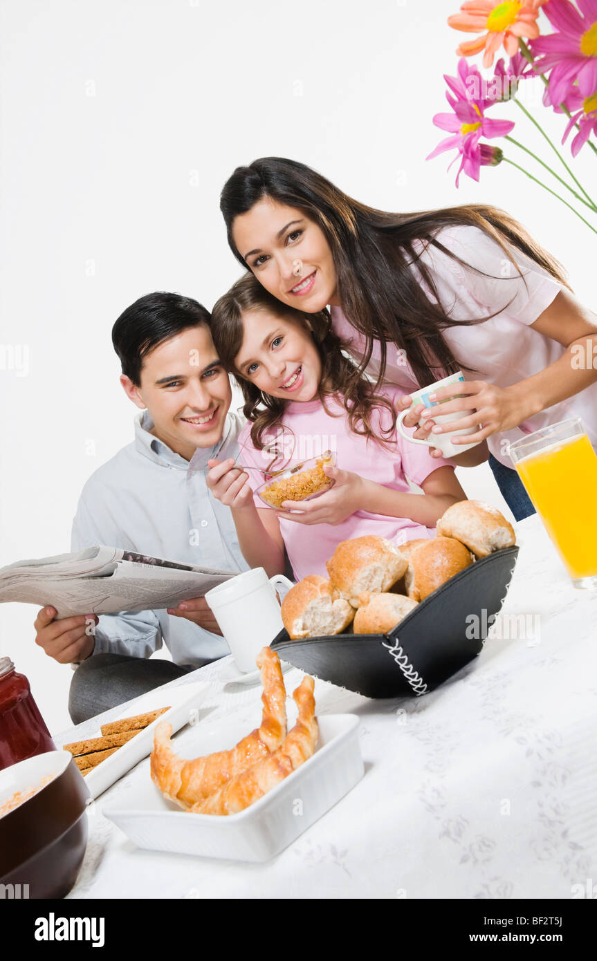 Portrait of a family at the breakfast table Stock Photo - Alamy