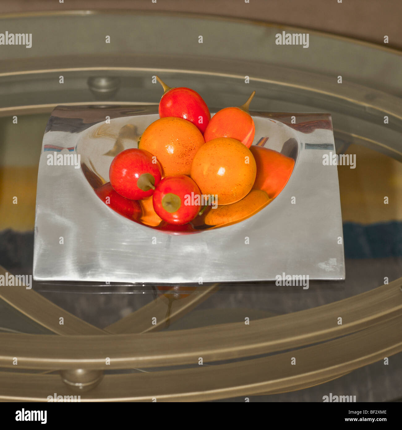 Metal stock tray hires stock photography and images Alamy