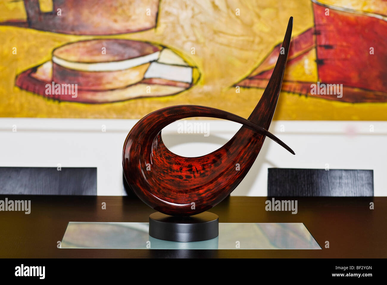 Showpiece on a dining table Stock Photo Alamy