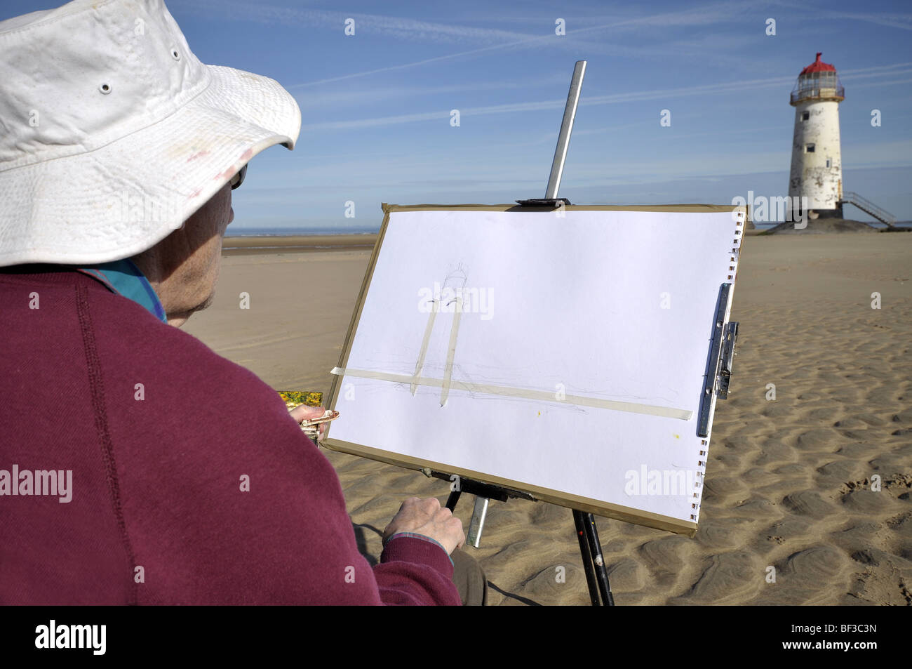 Man painting picture hi-res stock photography and images - Alamy