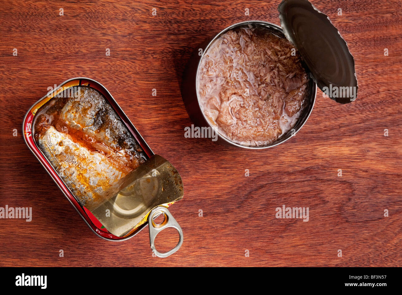 Canned food platter hires stock photography and images Alamy