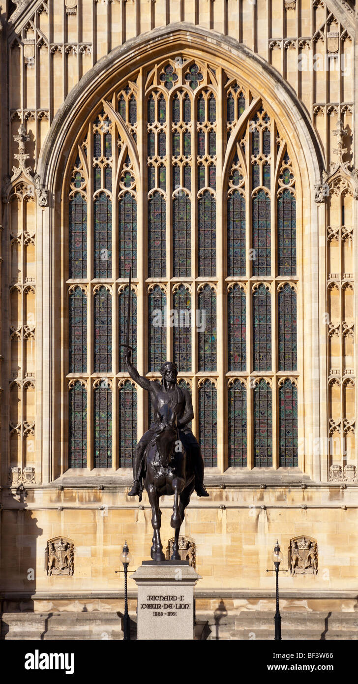 Richard Lionheart Statue outside Parliament, London Stock Photo