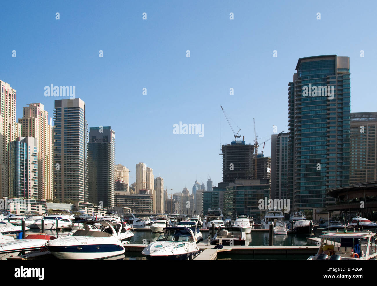 High rise buidlings in dubai hi-res stock photography and images - Alamy