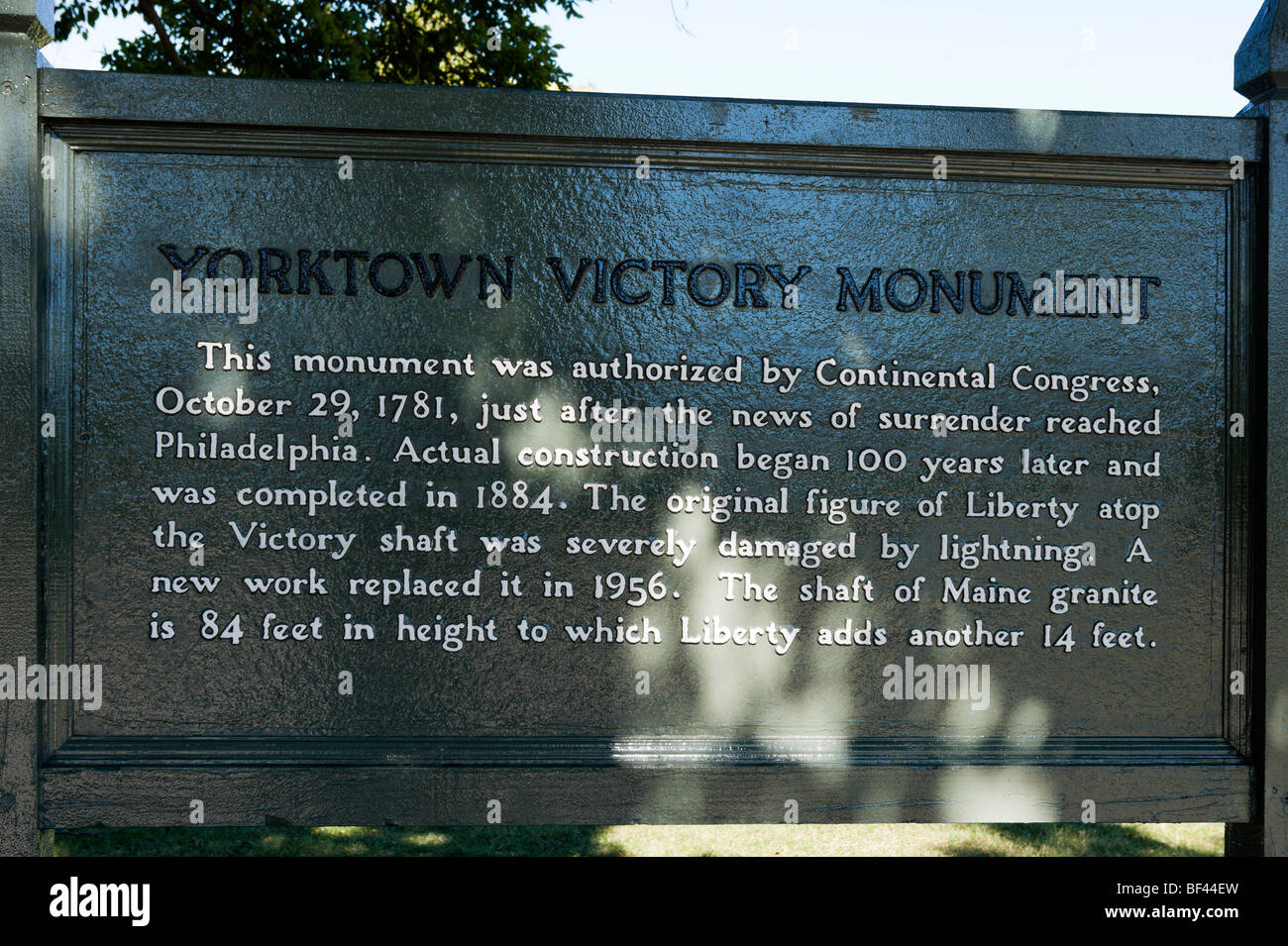 Sign for the Yorktown Victory Monument, Colonial National Historical Park, Yorktown, Virginia, USA Stock Photo