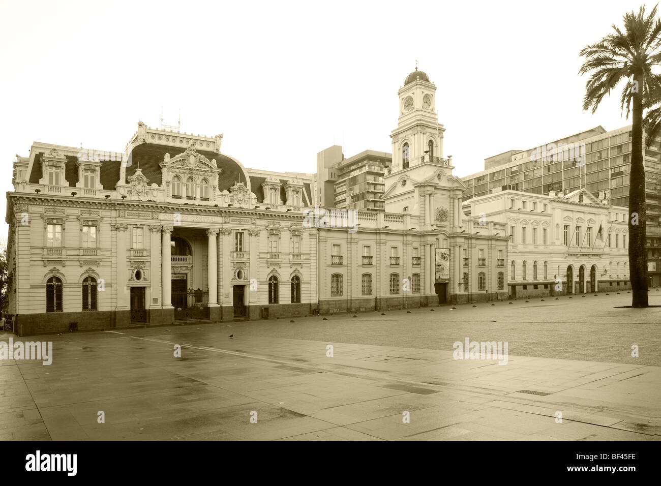Main square of santiago hi-res stock photography and images - Alamy