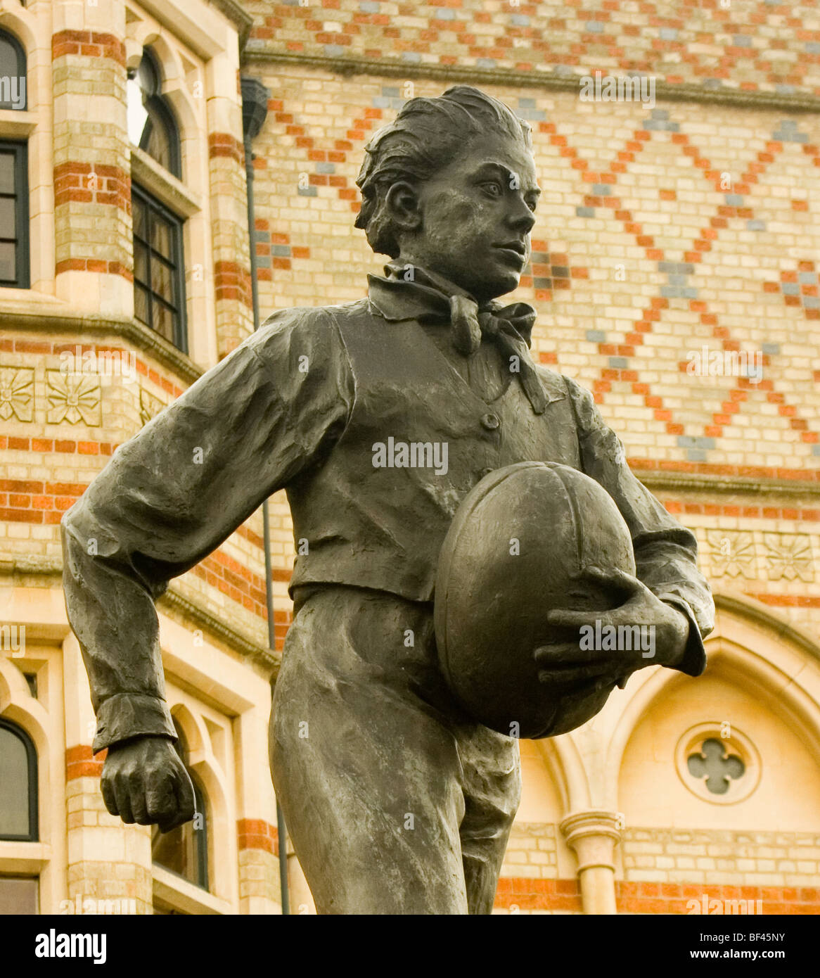 Rare Statue En Platre  Le Football Rugby 1930 /1930 Rugbyman Anglais