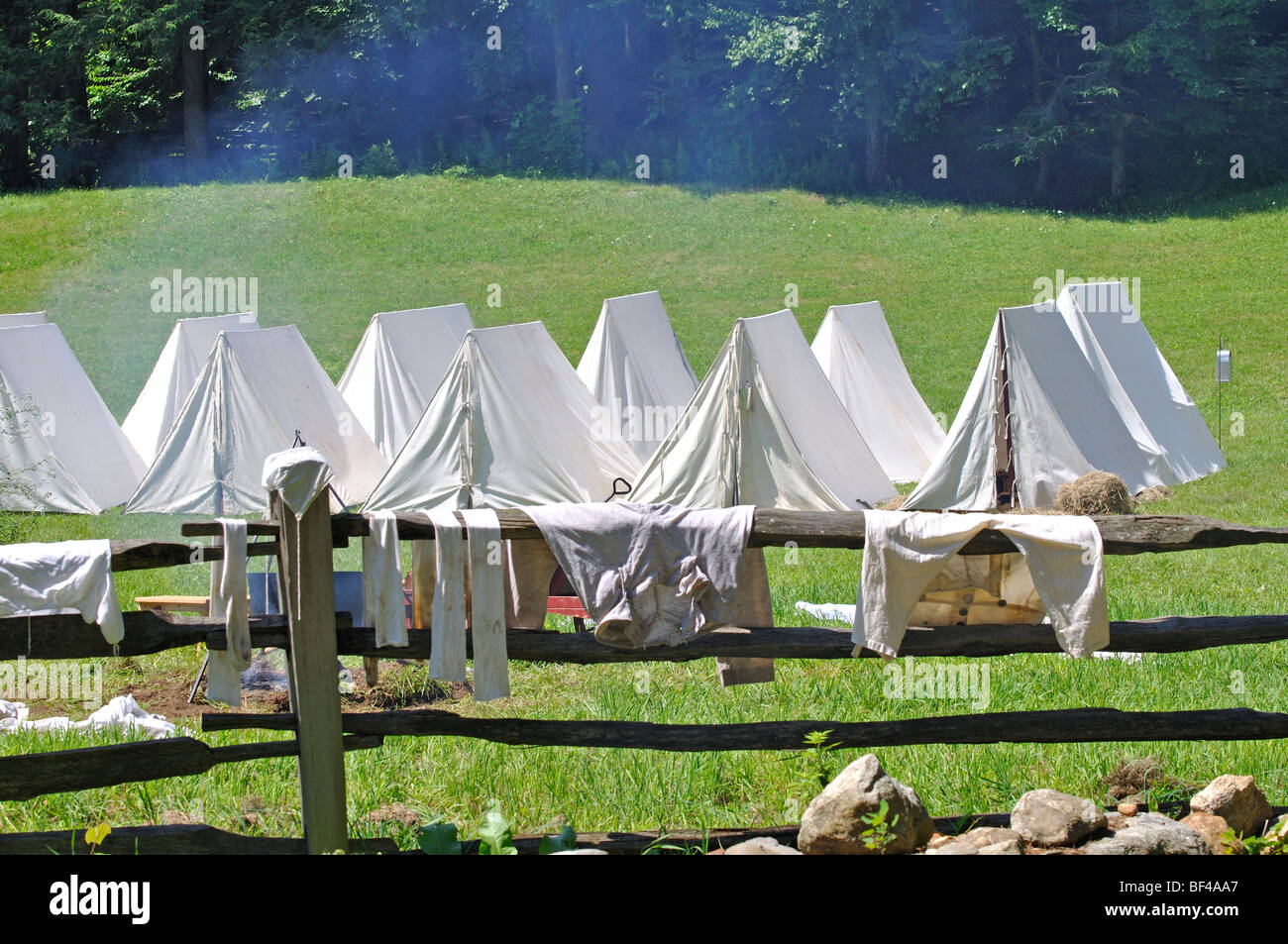 Drying tent hi-res stock photography and images - Alamy