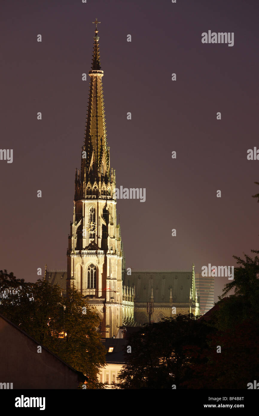 New cathedral hires stock photography and images Alamy