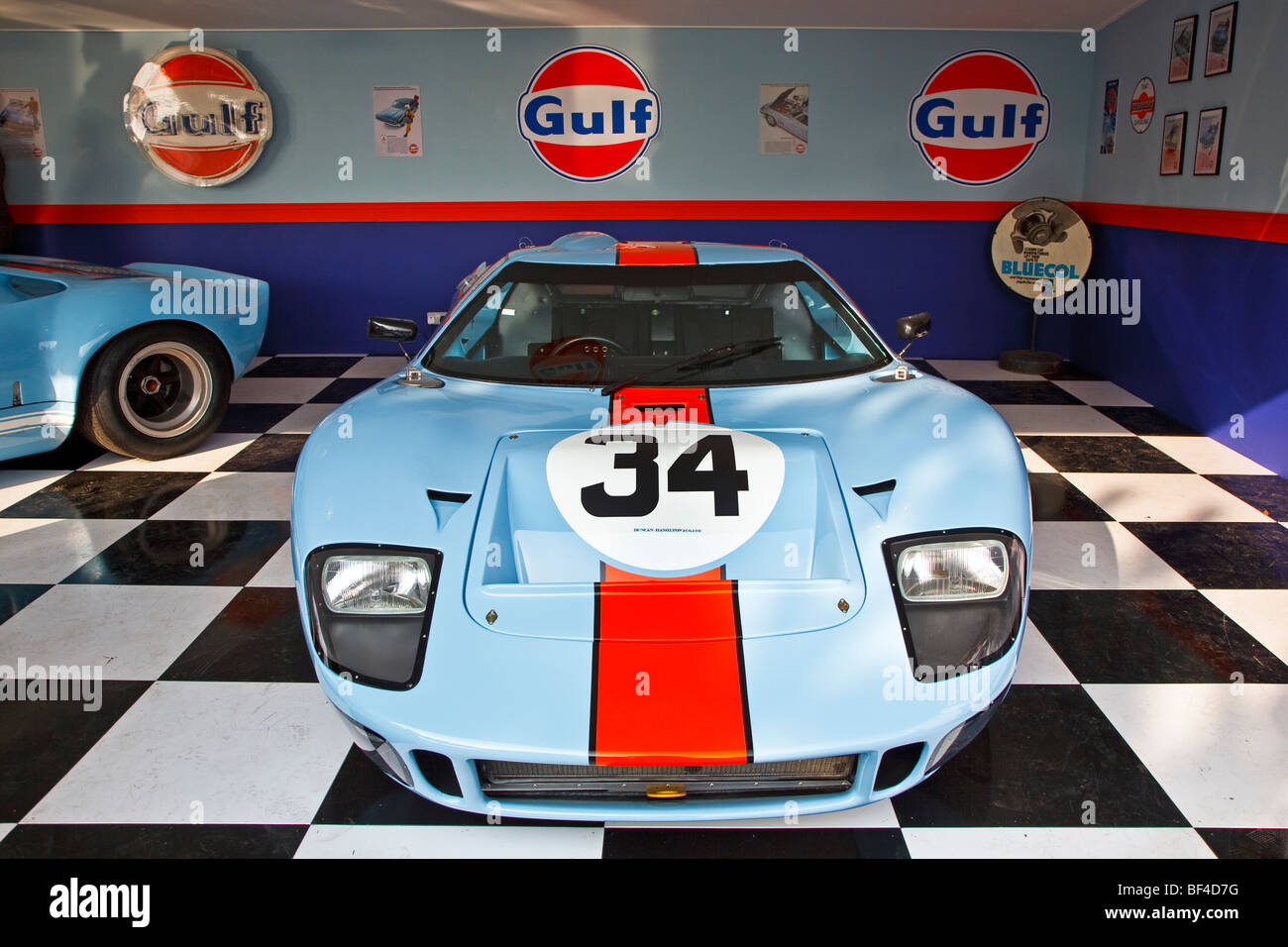 Ford GT40 Gulf Livery - Car Livery by a_keebord, Community