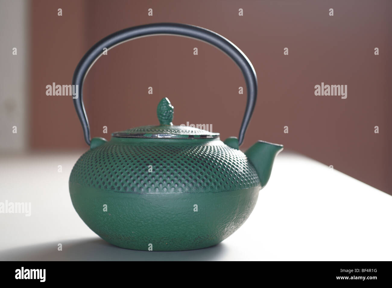Cast iron teapot Stock Photo Alamy