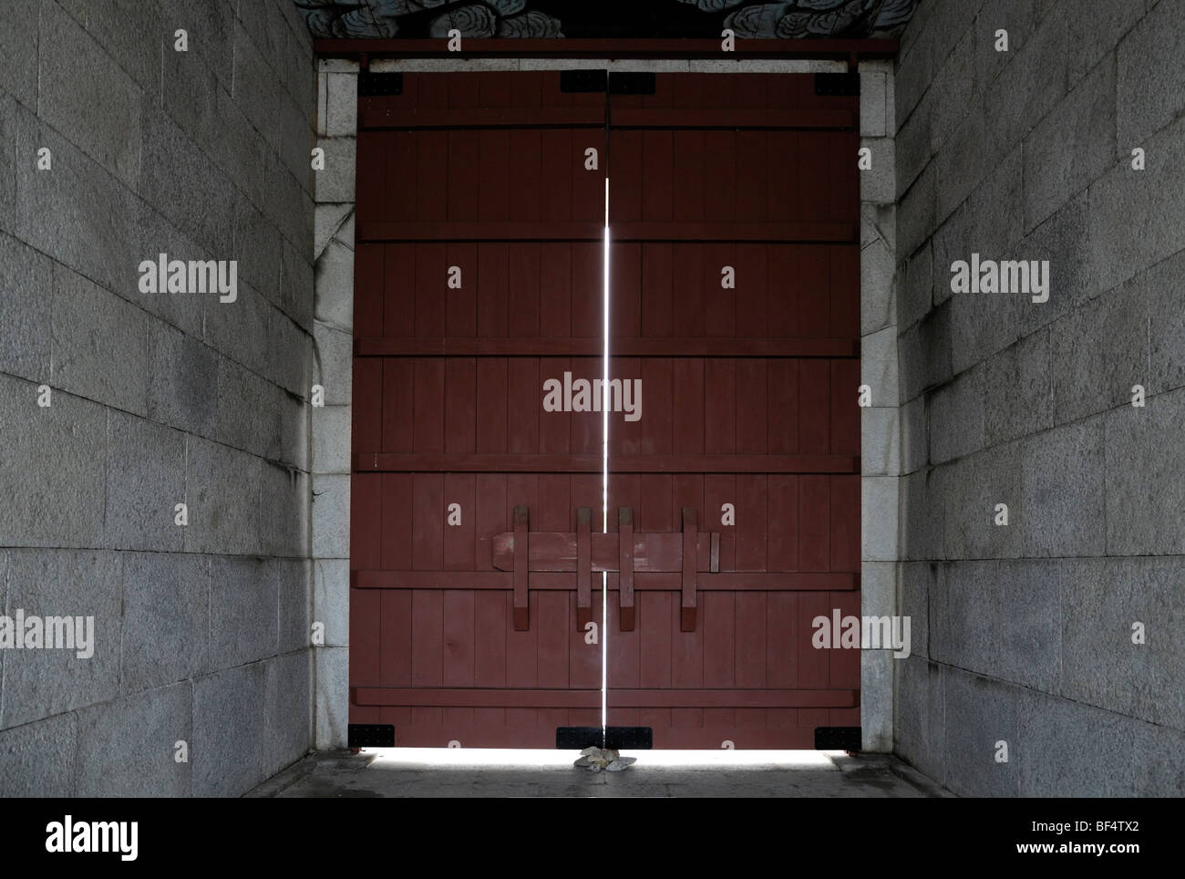 wooden door of palace temple dong daegu south korea Stock Photo