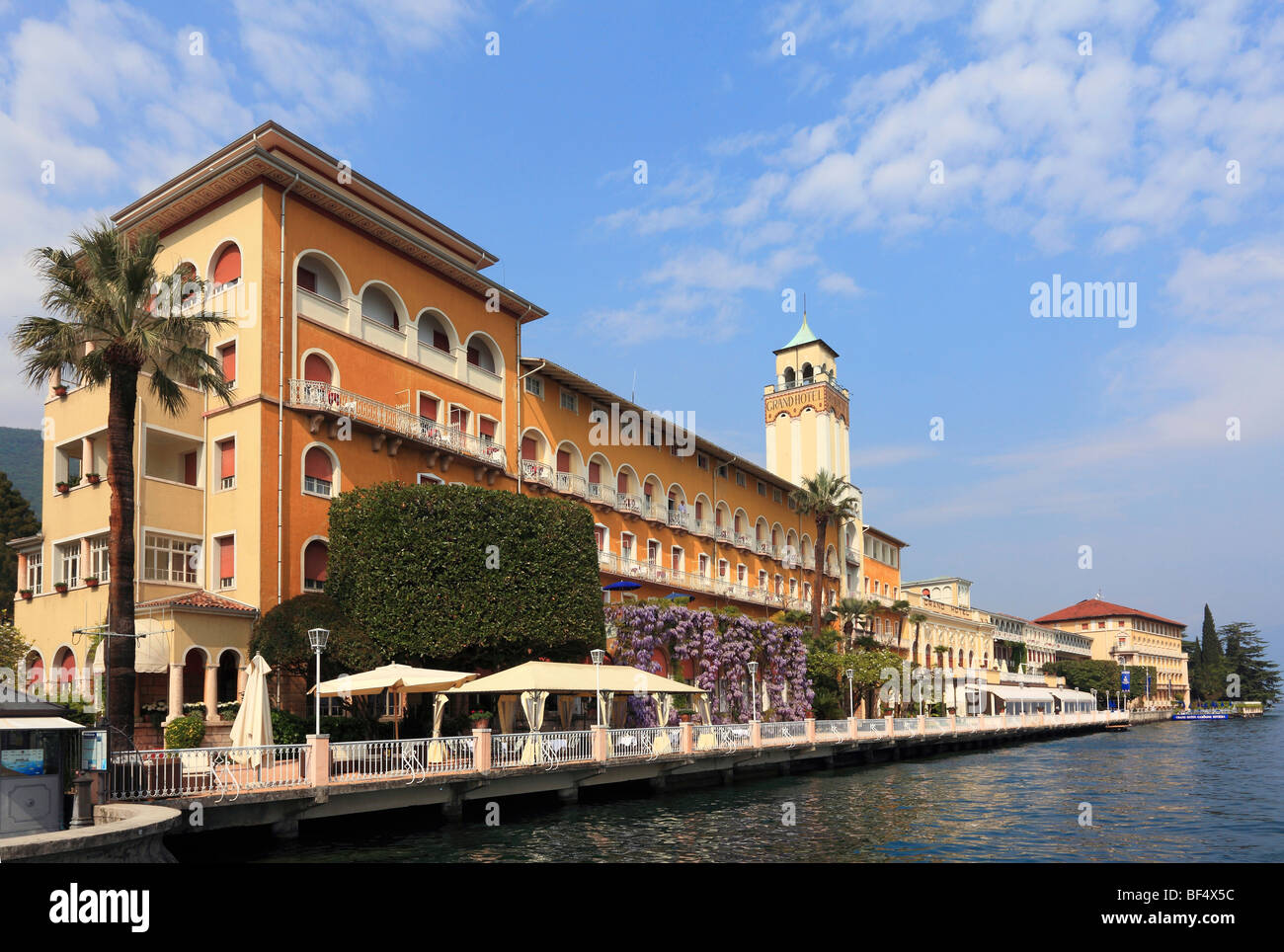 Grand hotel gardone riviera hi-res stock photography and images - Alamy