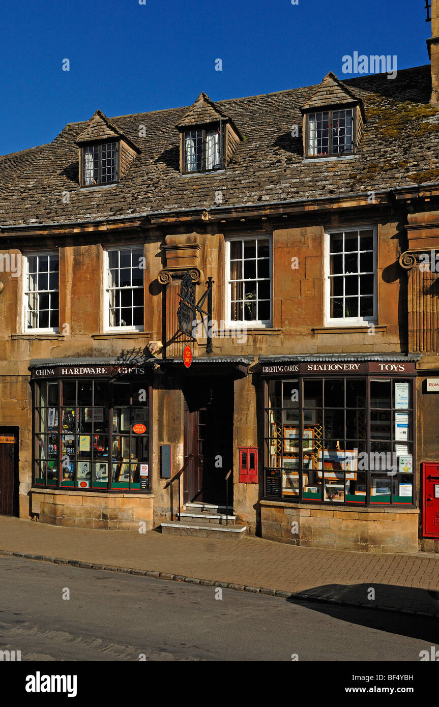 Post Office in a shop, a typical house for the Cotswolds, High Street, around 1700, Chipping Campden, Gloucestershire, England, Stock Photo