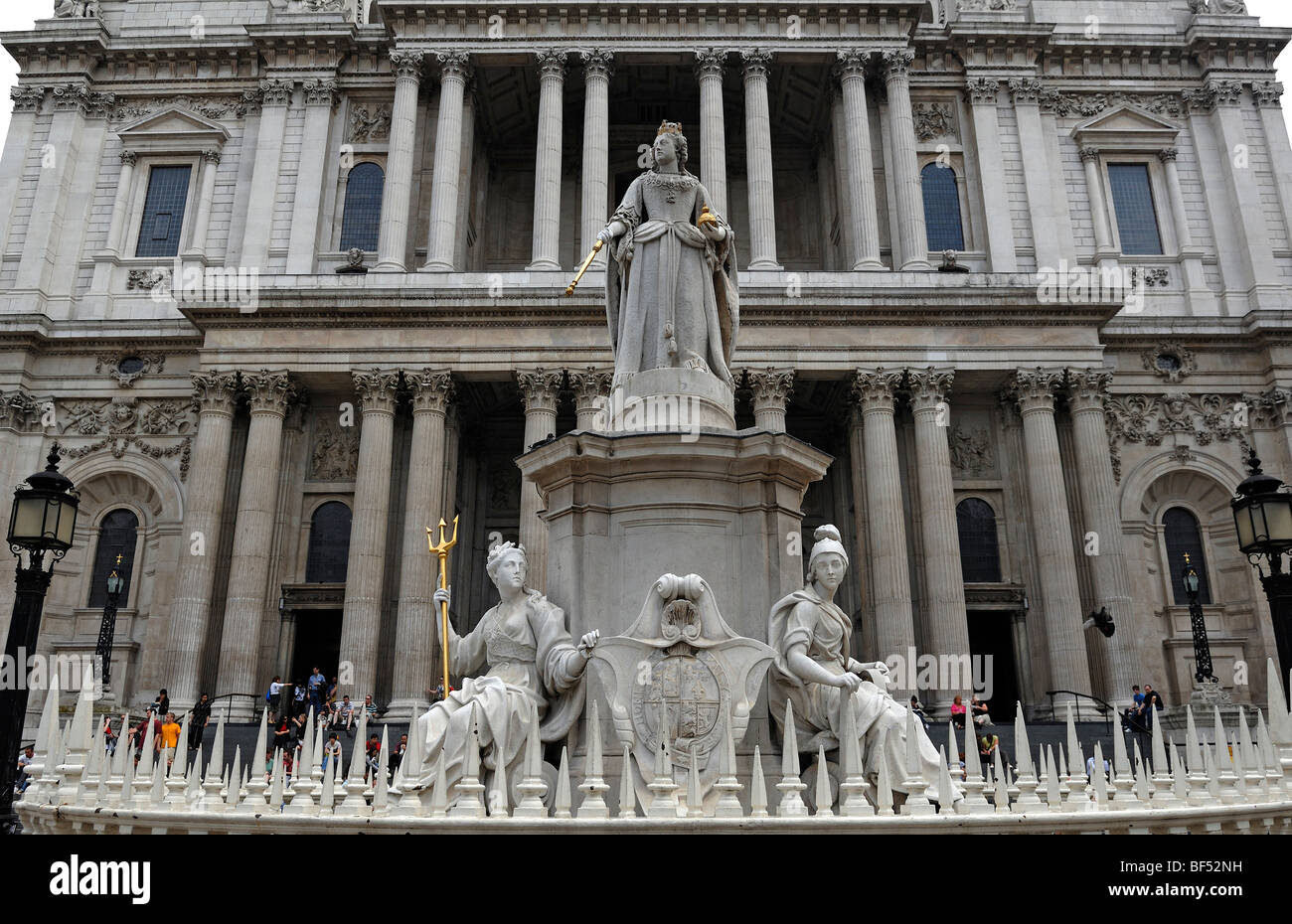 Statue of Queen Anne, 16651714, in front of St. Paul's Cathedral, St
