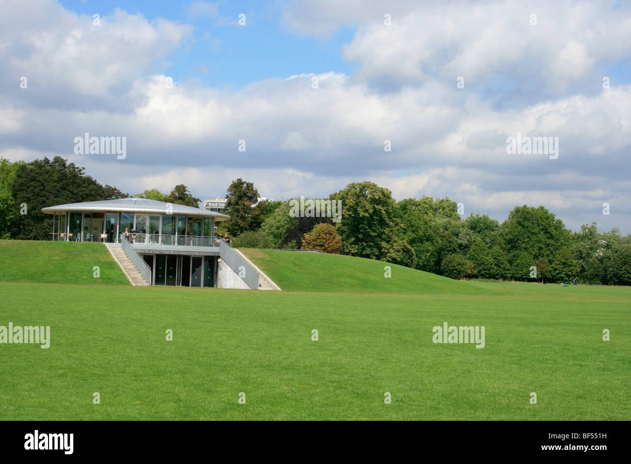 The Hub, Regent's park Sport Pavilion built in 2005 Stock Photo Alamy