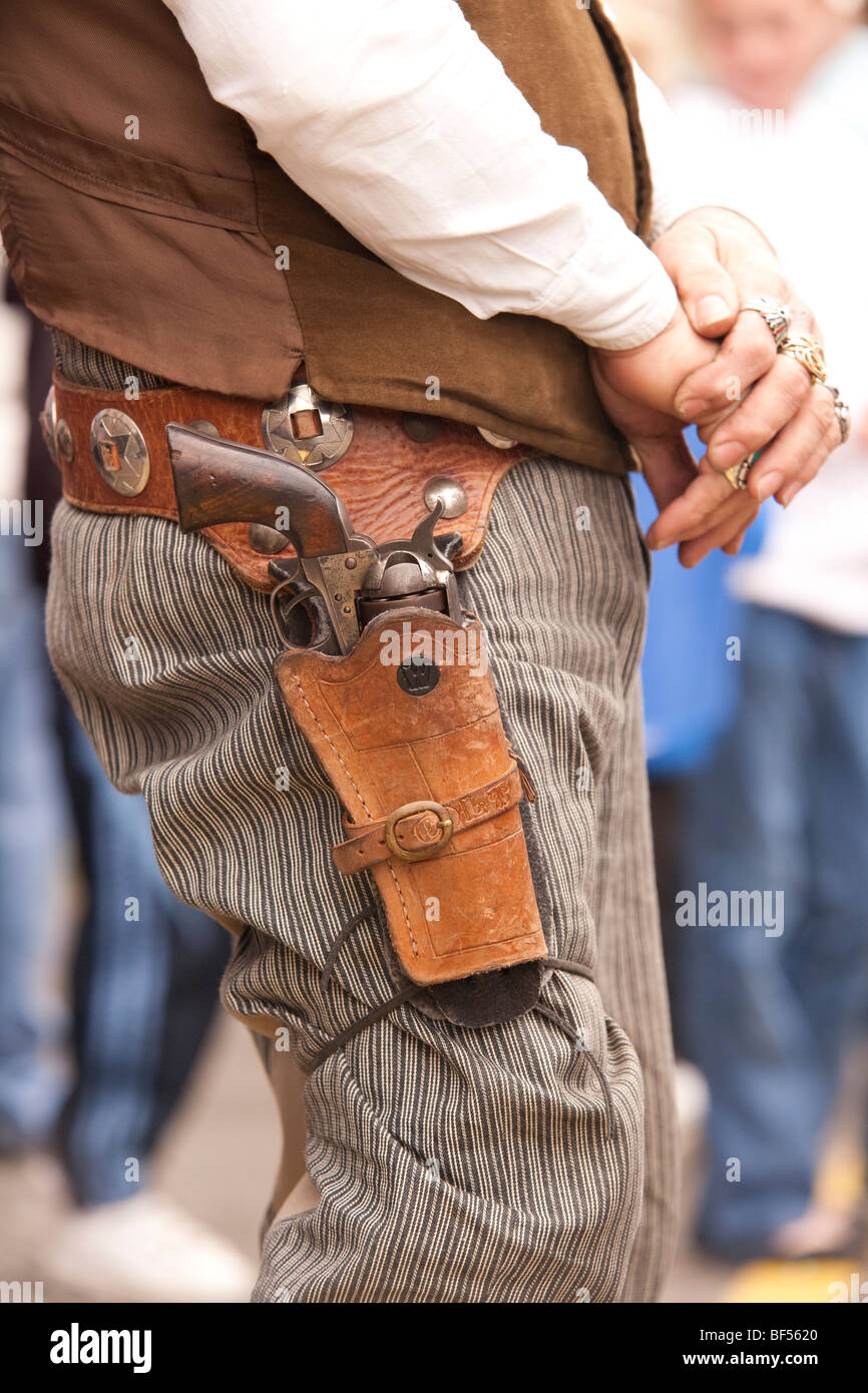 https://c8.alamy.com/comp/BF5620/creetown-country-music-festival-close-up-photography-of-gun-in-holster-BF5620.jpg