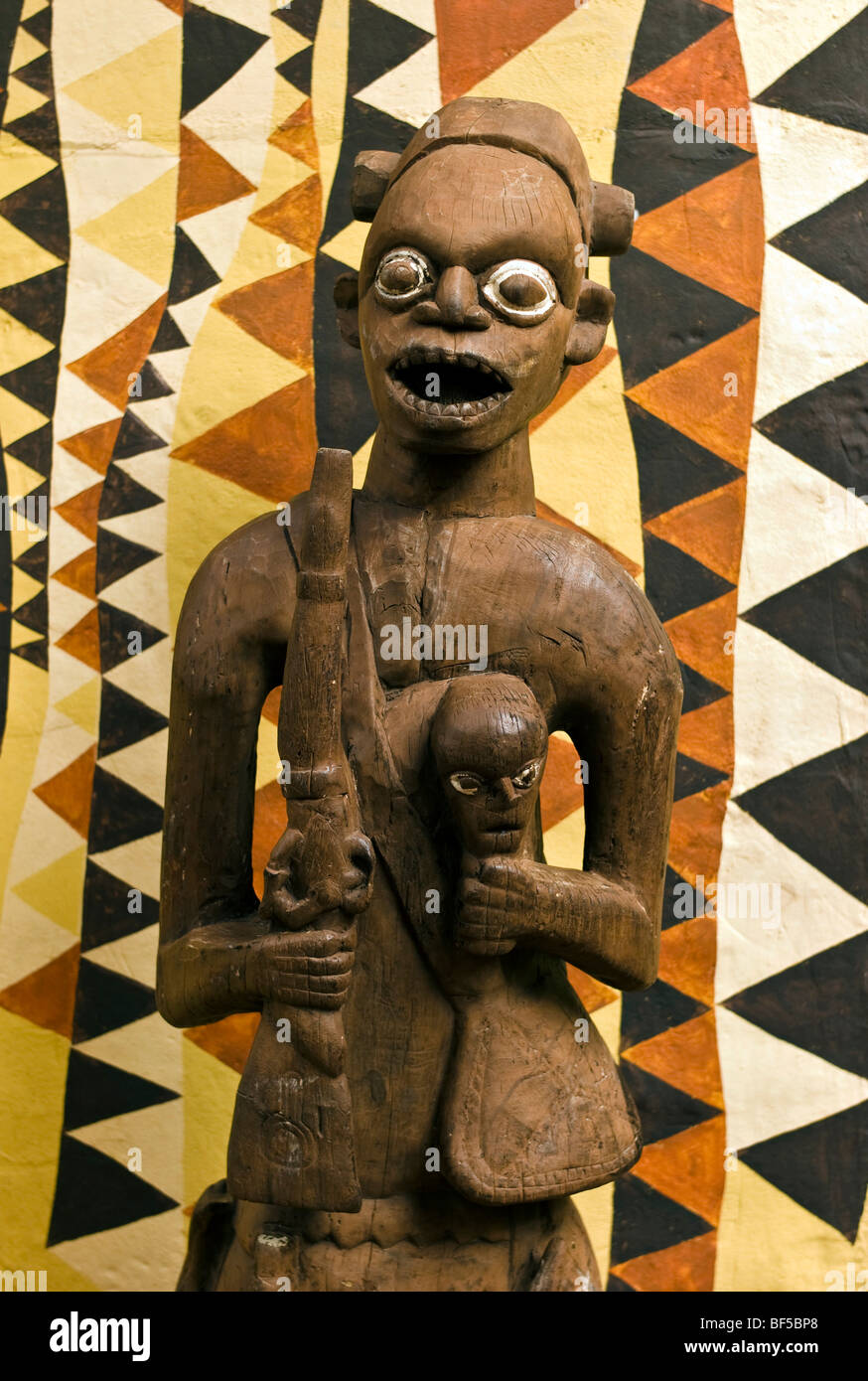 Phantasialand, African wooden figure, theme park DEEP IN AFRICA, Bruehl, Nordrhein-Westfalen, Germany, Europe Stock Photo