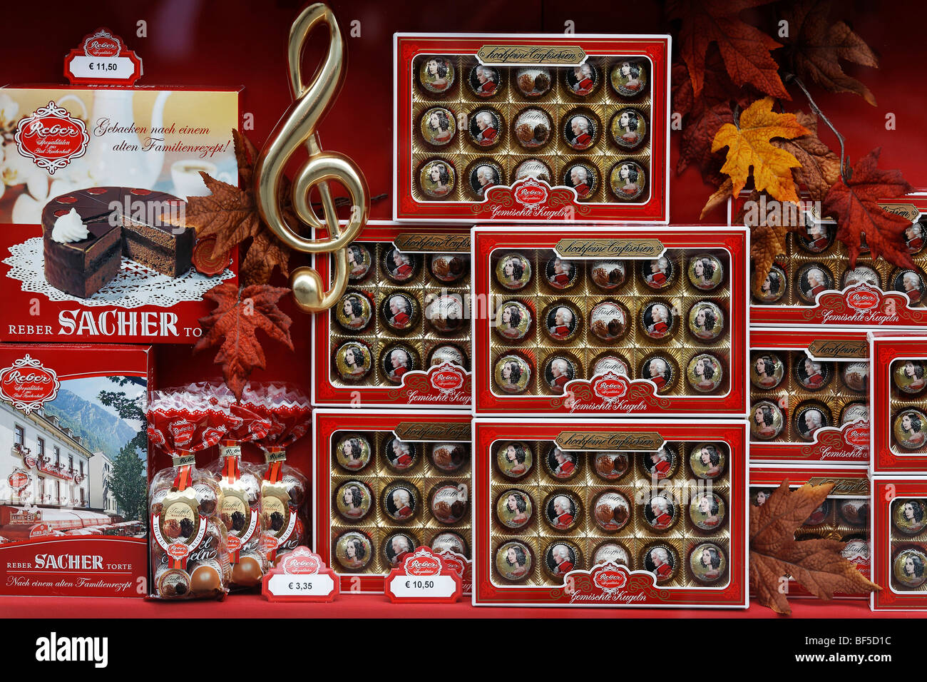 Candy shop, display window, genuine Reber Mozartkugeln pralines, Alter Markt square, Salzburg, Austria, Europe Stock Photo