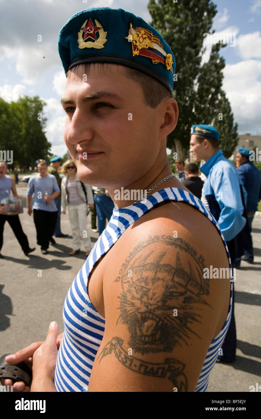 Portrait of Russian paratroopers, Russia Stock Photo Alamy
