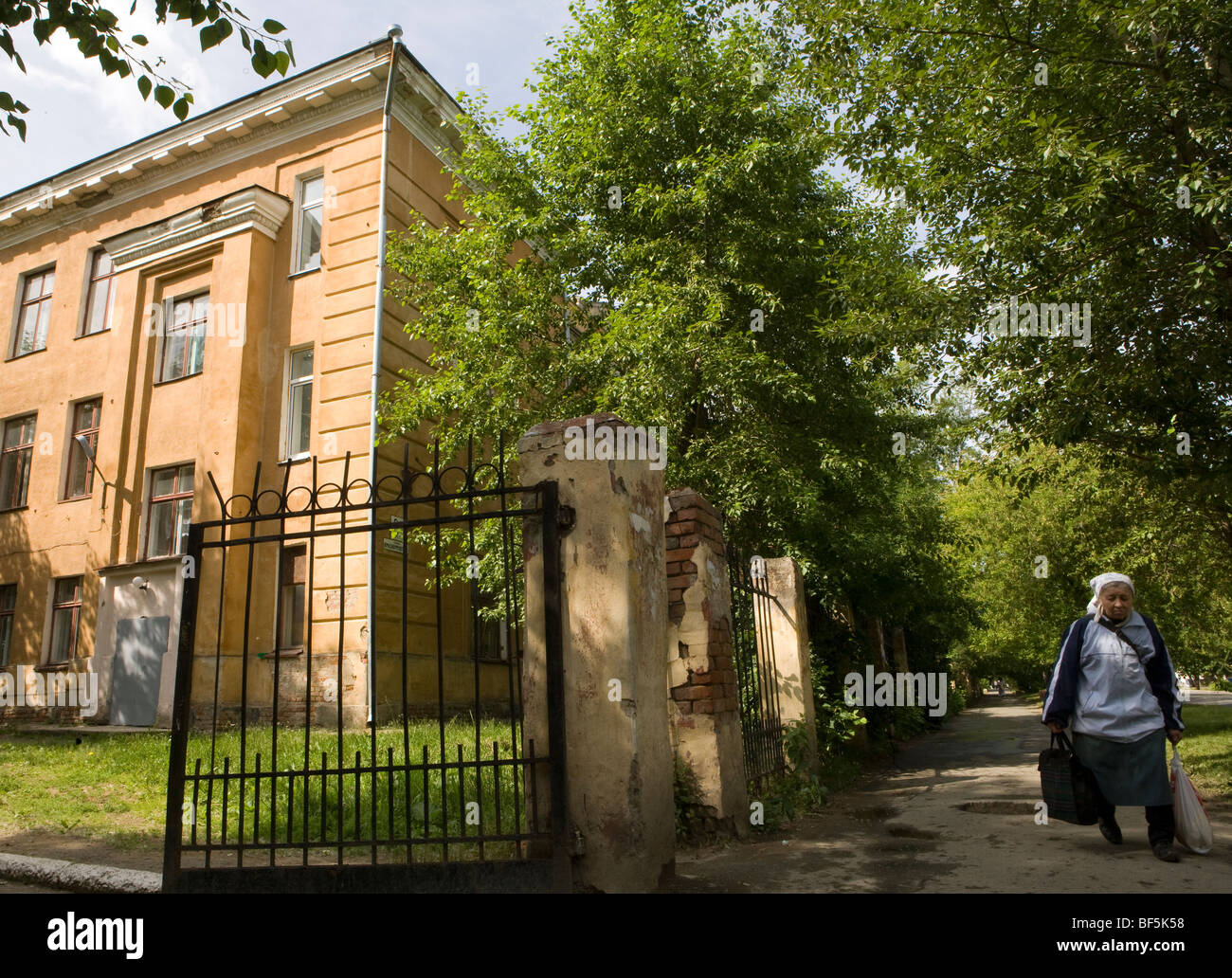 Biseksual porno filmlar onlayn tomosha qilish Ogzaki jinsiy aloqa gunohmi yoki yoqmi?