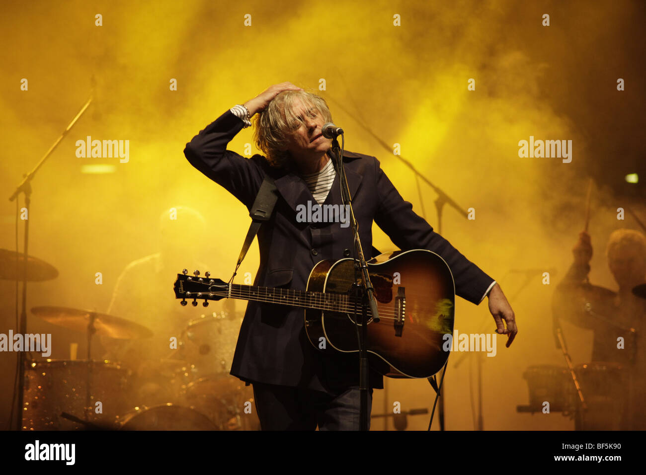 Bob geldof hi-res stock photography and images - Alamy