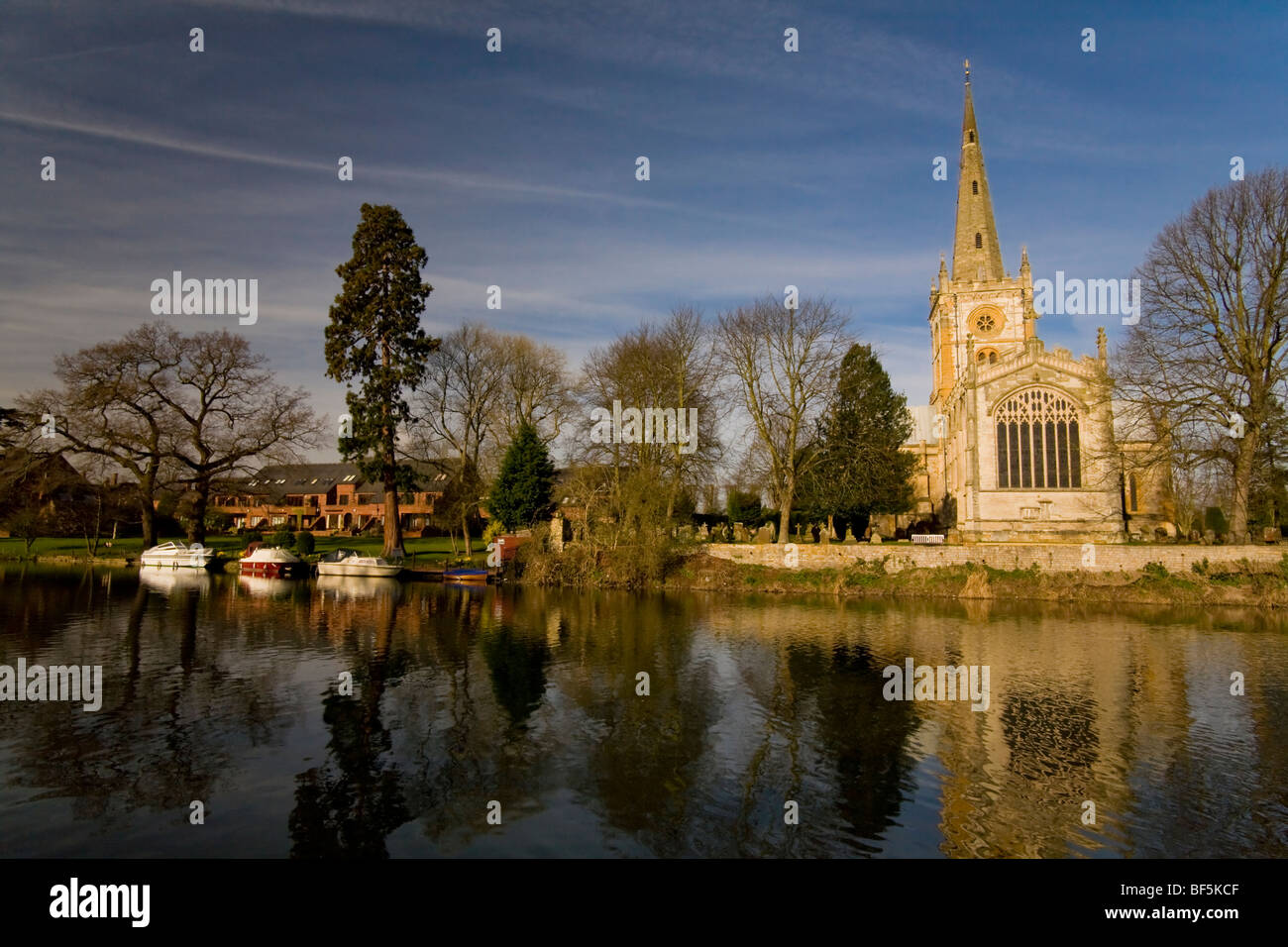 Holy Trinity Church, StratforduponAvon Stock Photo Alamy