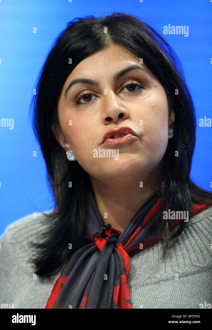 SAYEEDA WARSI MP SHADOW MINISTER FOR COMMUNITY 05 October 2009 MANCHESTER CENTRAL MANCHESTER ENGLAND Stock Photo