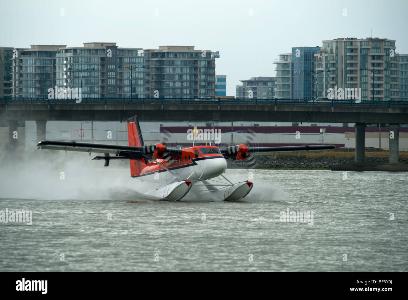 Twin turbine engines hi-res stock photography and images - Alamy