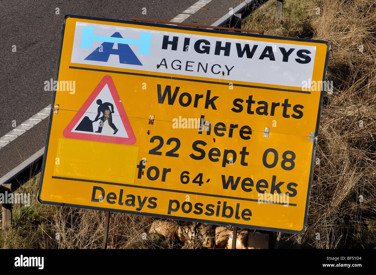 Highways Agency sign on M40 motorway, Warwickshire, England, UK Stock Photo