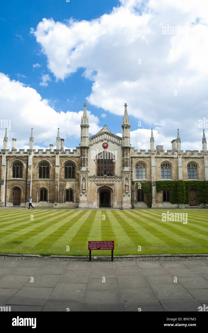 The courtyard of Queen's College in Cambridge, UK. Stock Photo