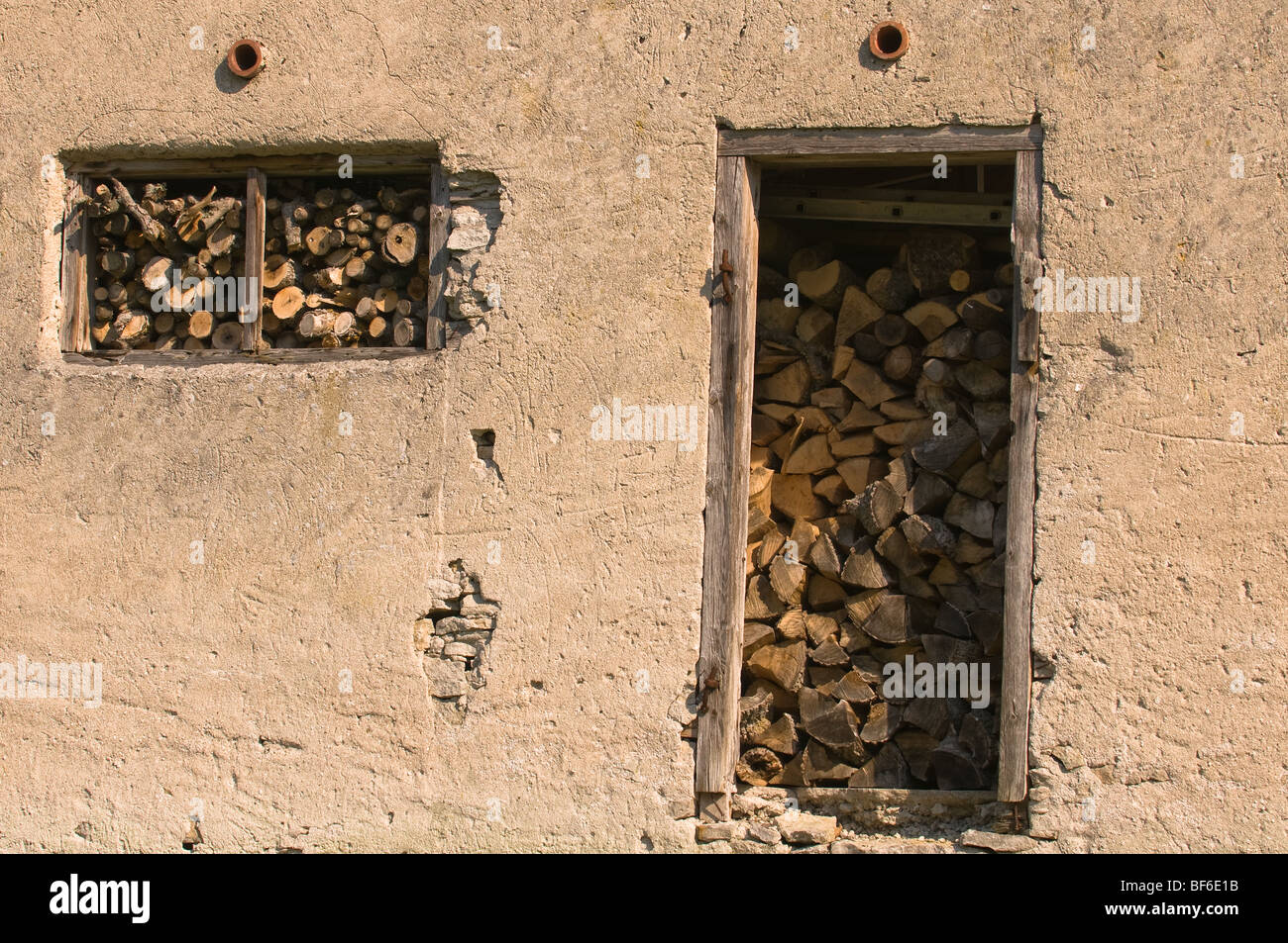 A house filled with firewood.  Lummelunda, Gotland, Sweden. Stock Photo