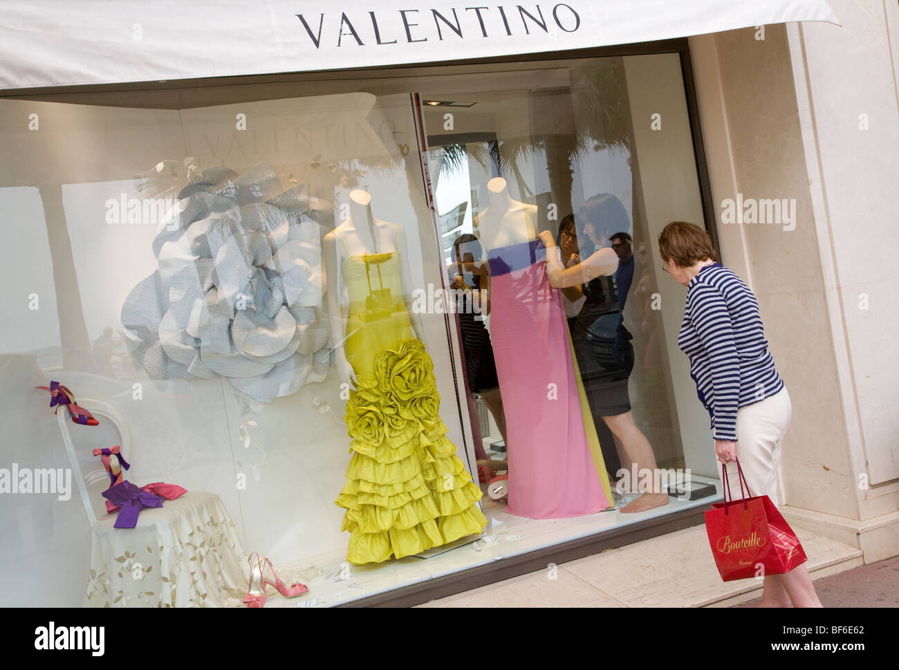 Blvd. de la Croisette, Valentino, Cannes, Cote D Azur, Provence, France Stock Photo