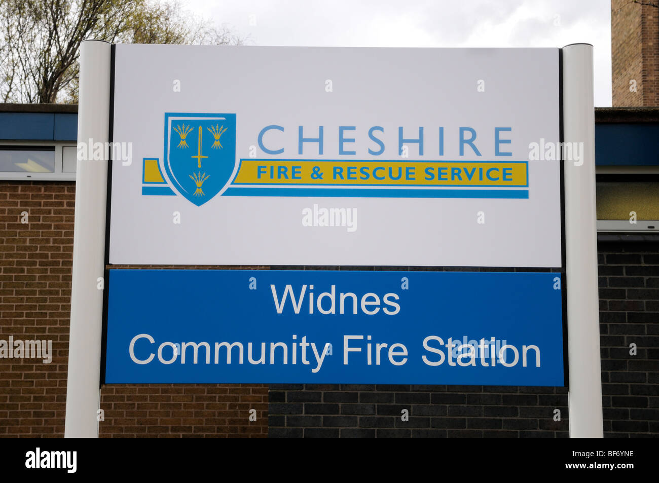 Cheshire Fire Service Widnes Community Fire Station Stock Photo