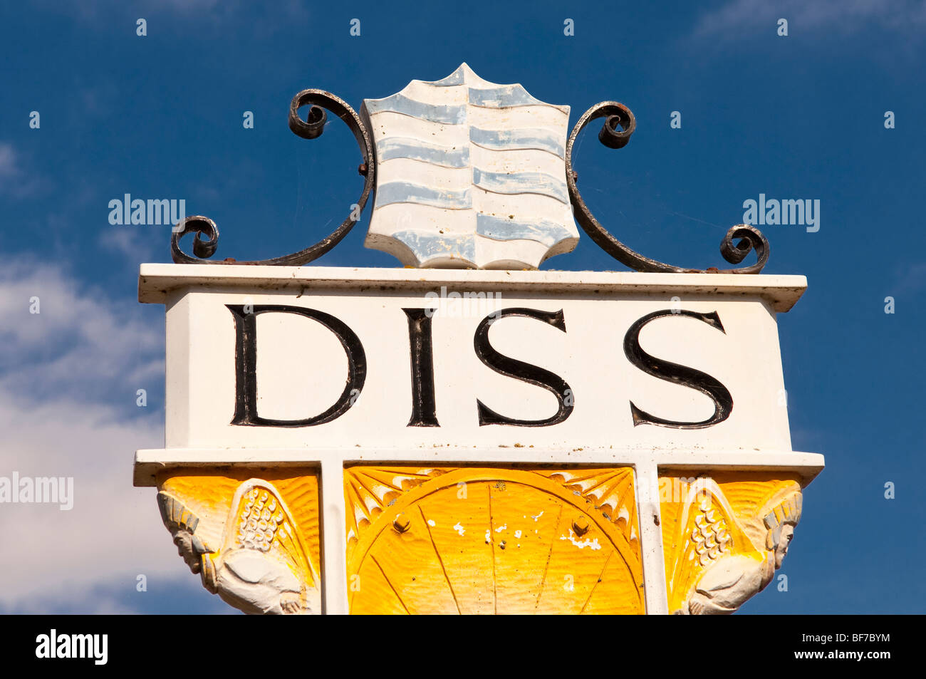 The Town Sign In Diss,norfolk,uk Stock Photo - Alamy