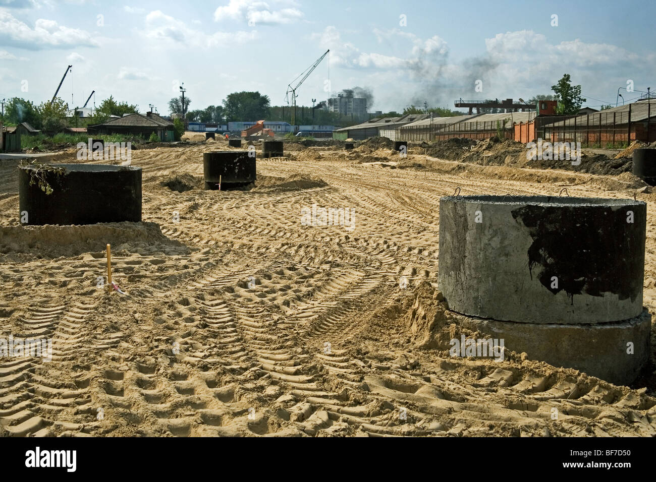Spadework on the construction of new road Stock Photo Alamy