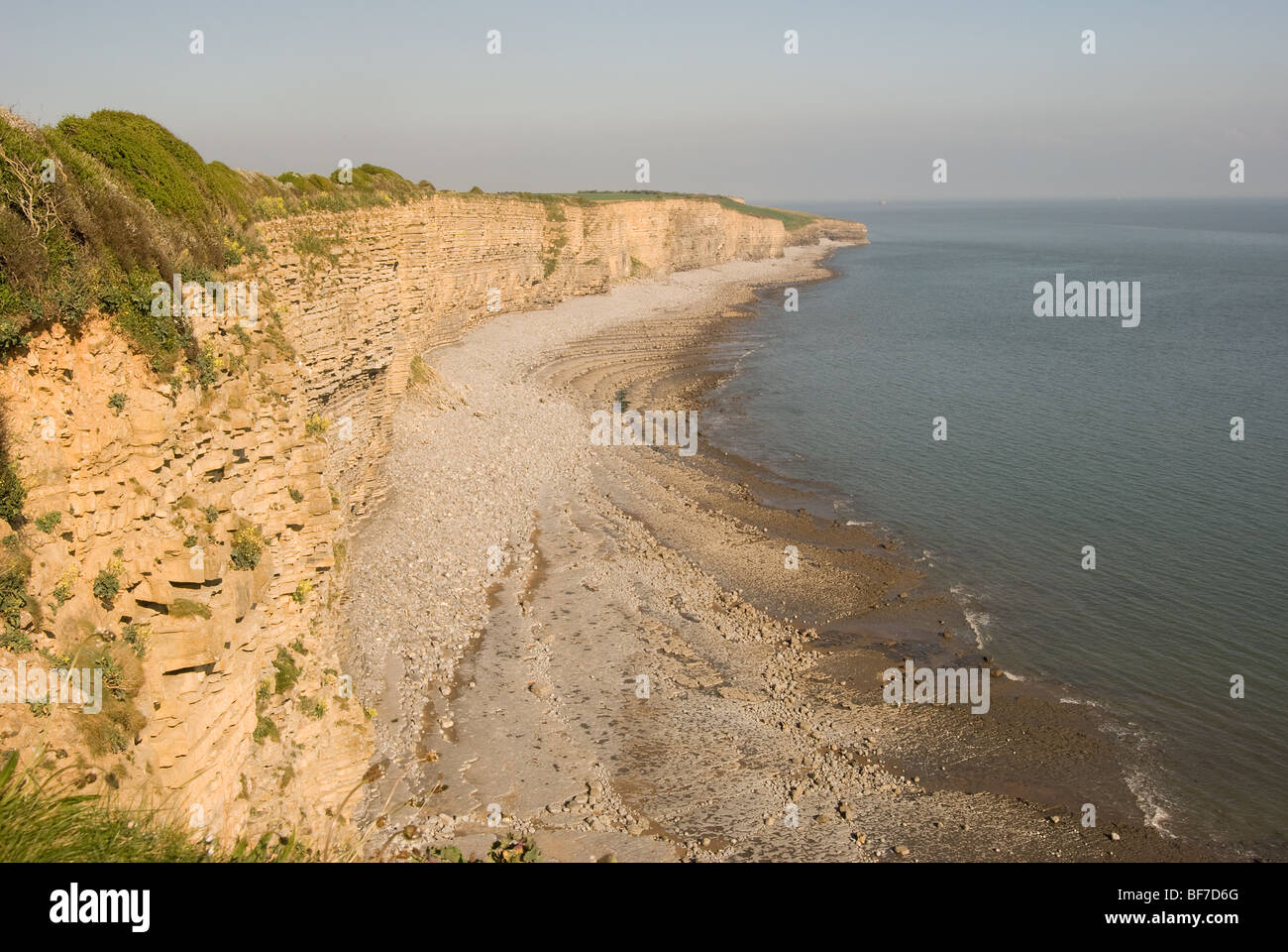 Cliffs beach llantwit major bridgend hires stock photography and
