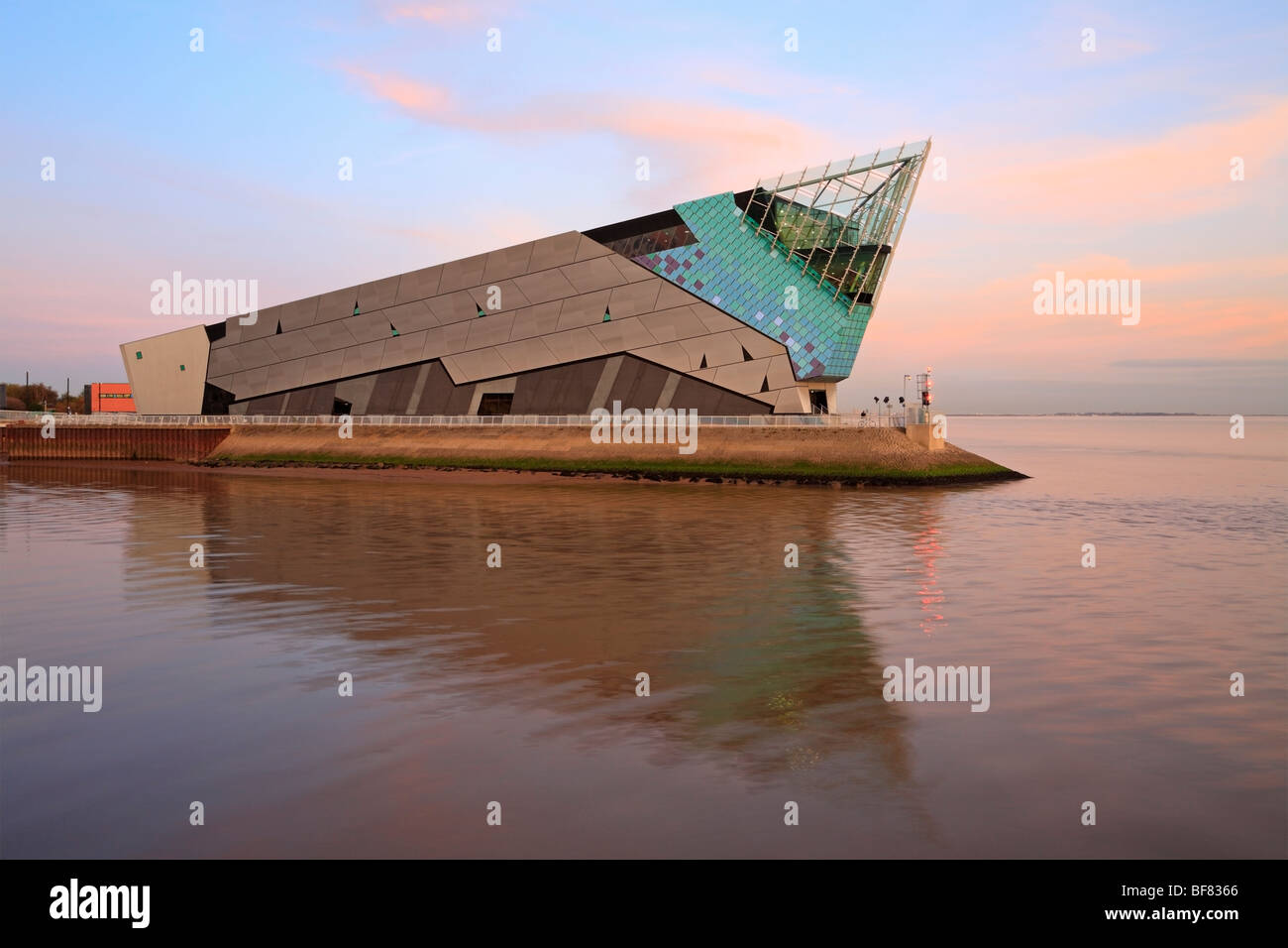 The Deep Submarium, Kingston upon Hull, East Yorkshire, England, UK Stock  Photo - Alamy