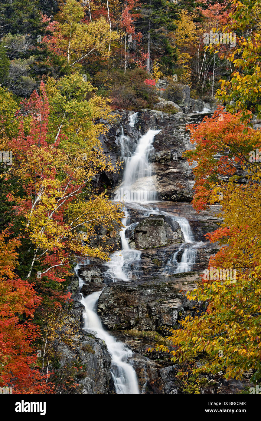 Autumn Color at Silver Cascade in the White Mountains National Forest ...