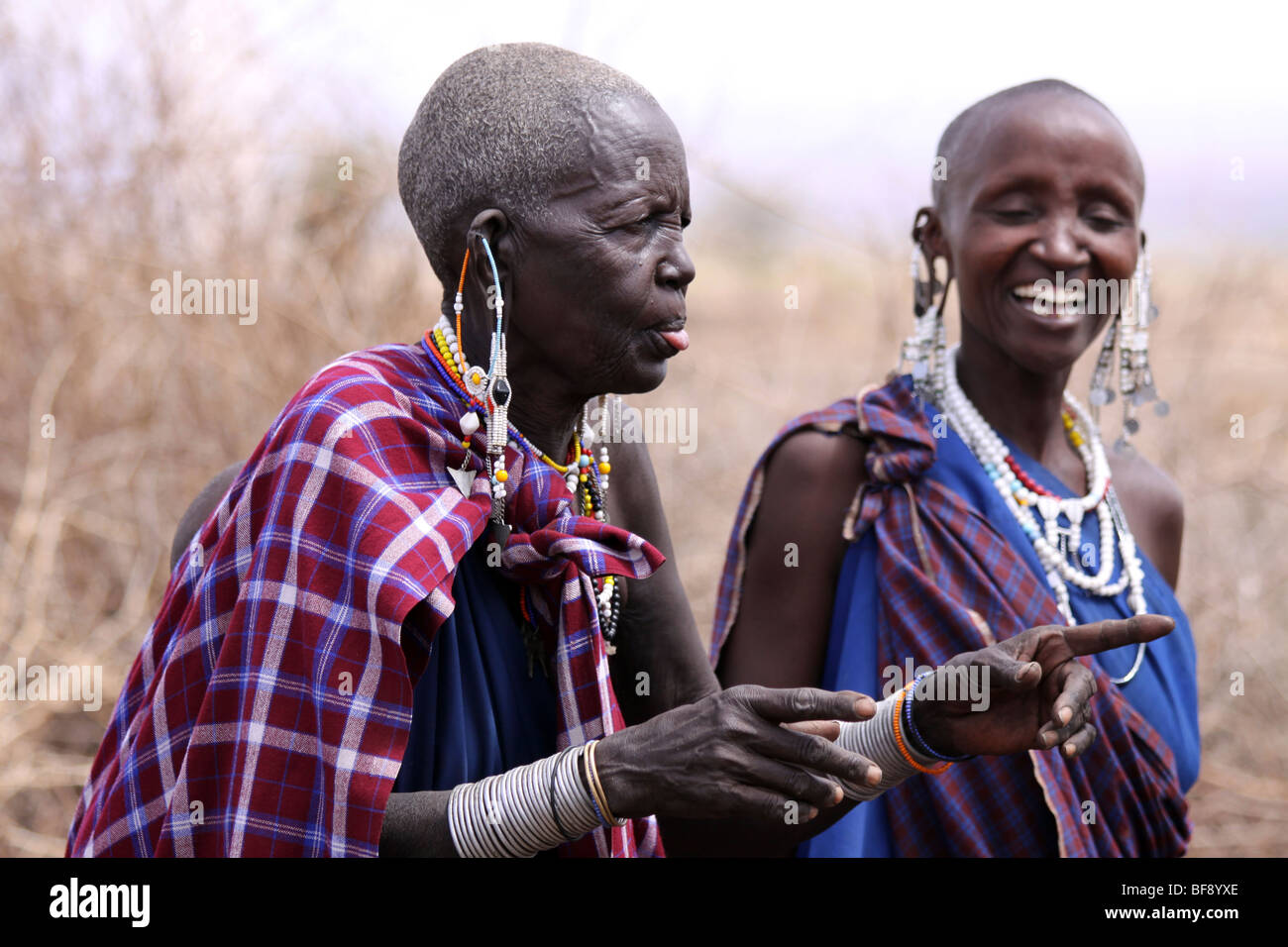 Masai Women Dancing In Engaruka Village, Rift Valley, Tanzania Stock Photo