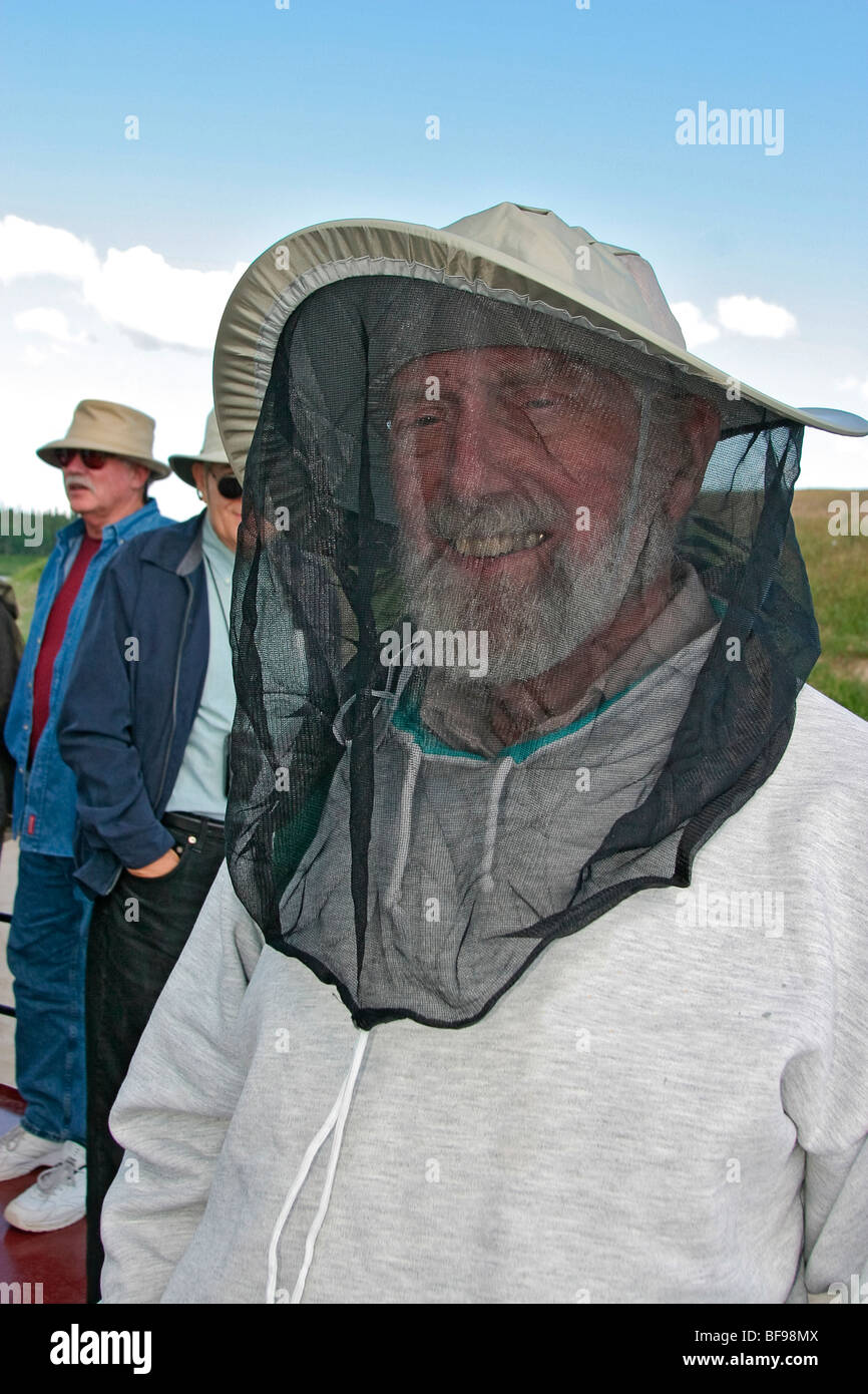 Man In Mosquito Head Net To Protect From Bugs In The High Arctic Along The Mackenzie River Nwt Canada Stock Photo Alamy