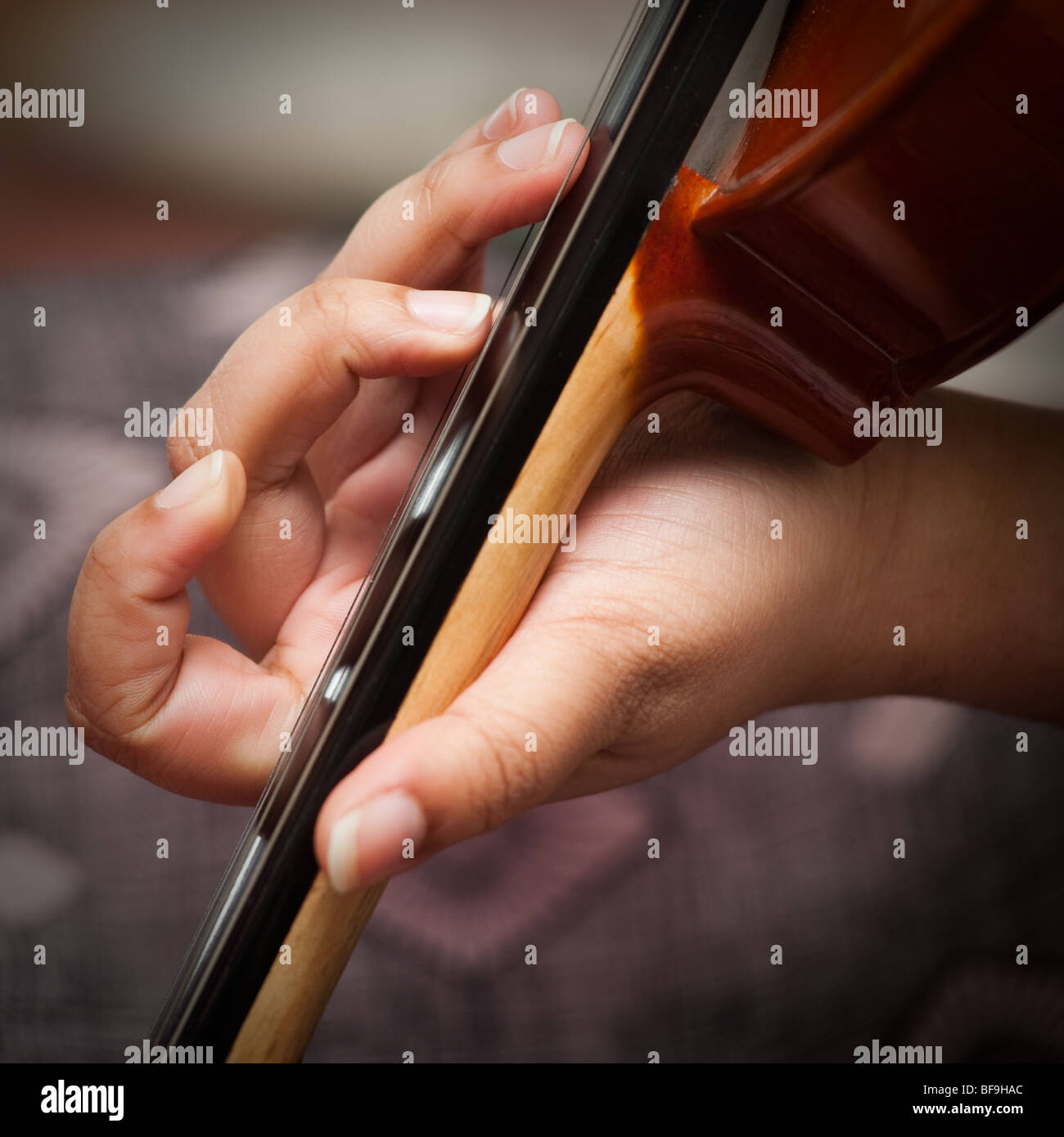Hand on violin , South Indian music Stock Photo Alamy