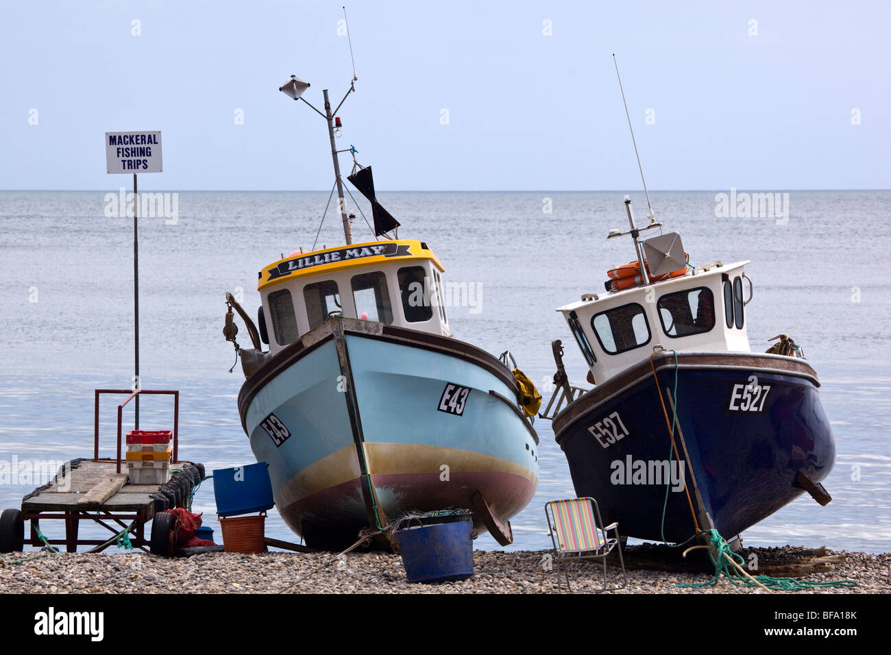 Fishing boats on beach hi-res stock photography and images - Alamy