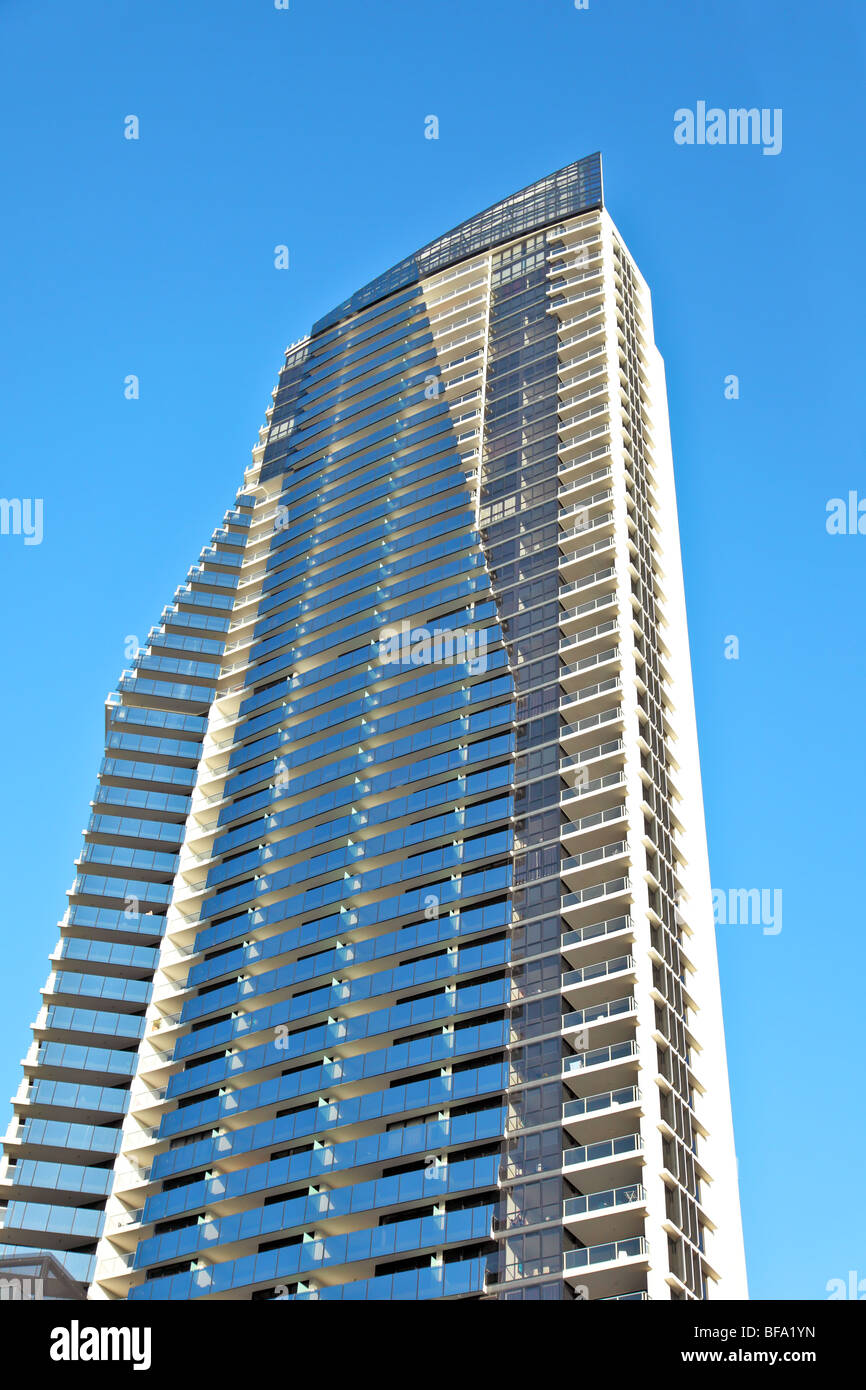 Building surfers hi-res stock photography and images - Alamy